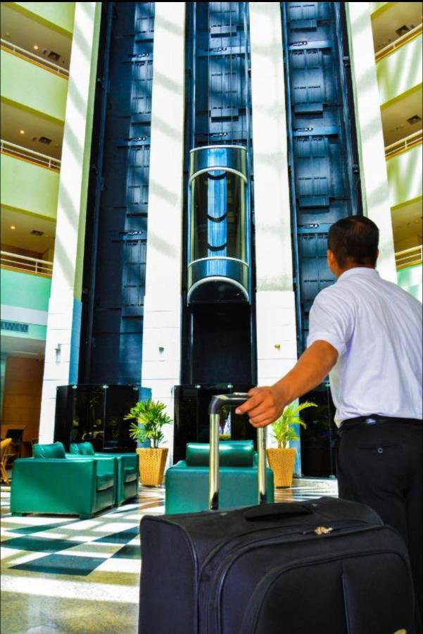 Flat No Tropical Executive Hotel Manaus Dış mekan fotoğraf